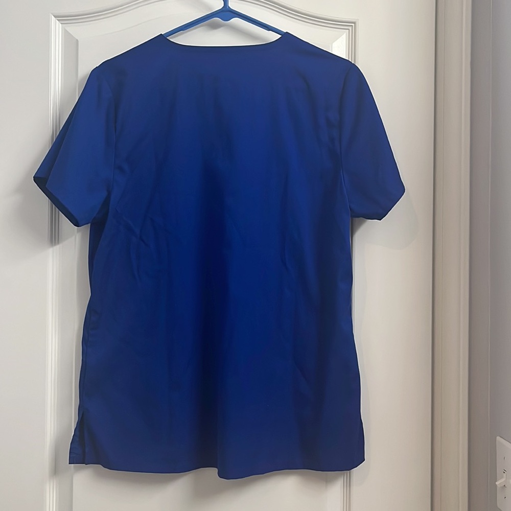 Scrub top - Picture 2 of 2